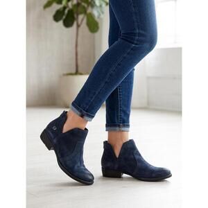 Born Navy Blue Suede Ankle Boots 1.5 Heel 10